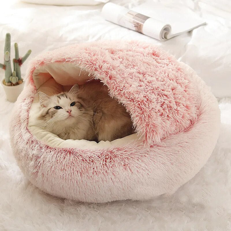 Winter Hideaway for Dogs and Cats